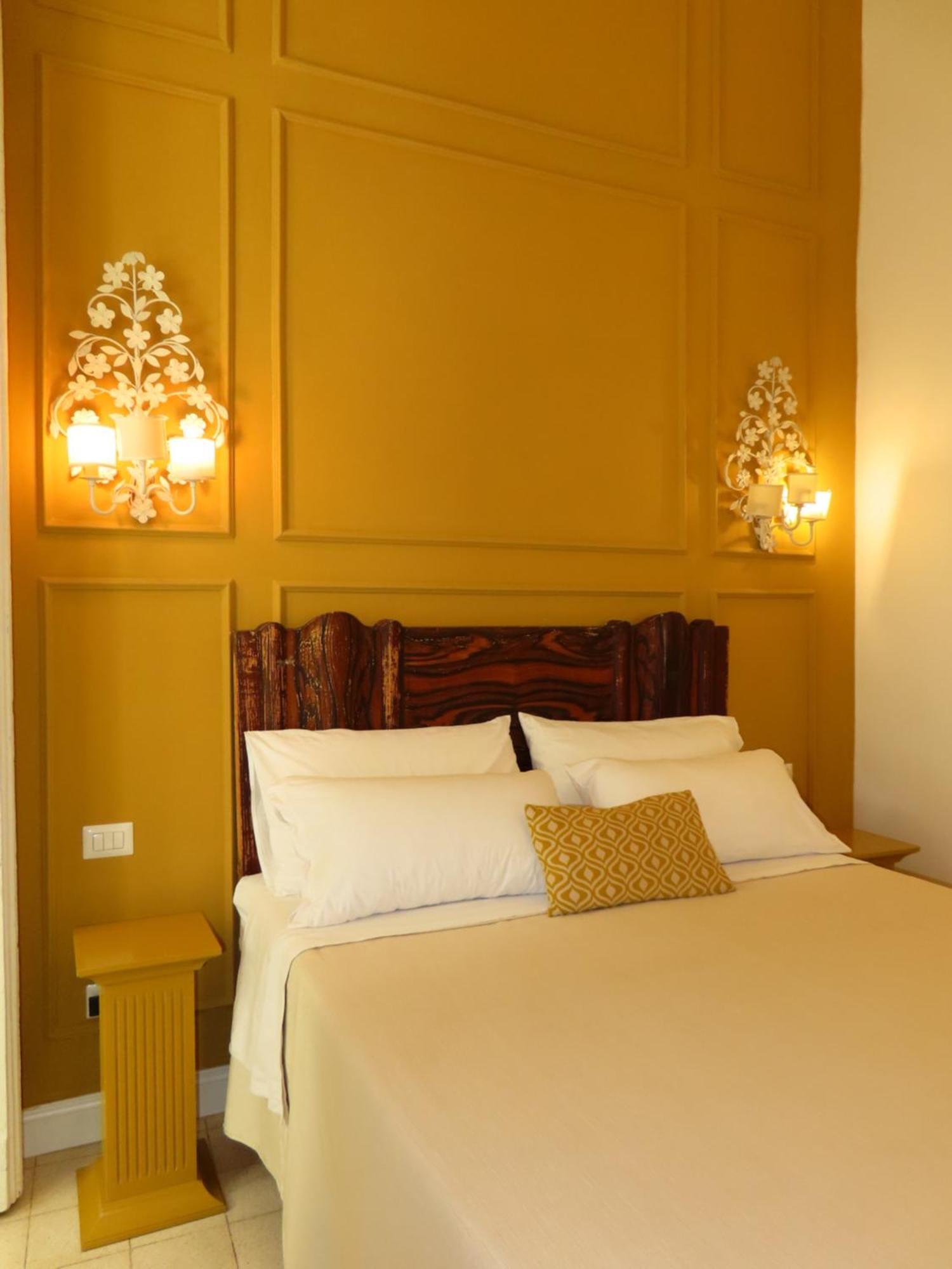 Casa Orlanda Apartment Napoli Bagian luar foto